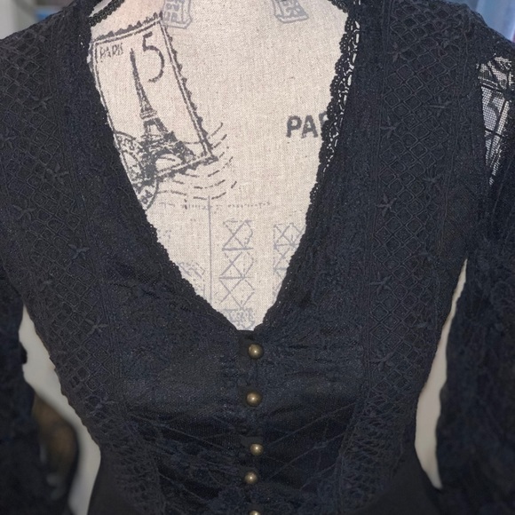 black knee length dress - Picture 3 of 4